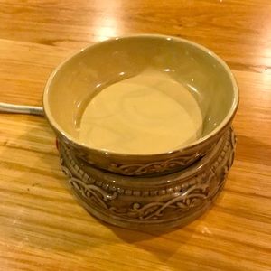 Retired Thirty one candle warmers